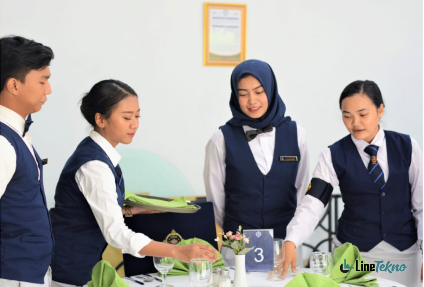 Biaya Kuliah Perhotelan: Perhitungan yang Harus Dipertimbangkan LineTekno Biaya Kuliah Perhotelan: Perhitungan yang Harus Dipertimbangkan LineTekno