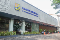 Biaya SMA Kolese Loyola Semarang